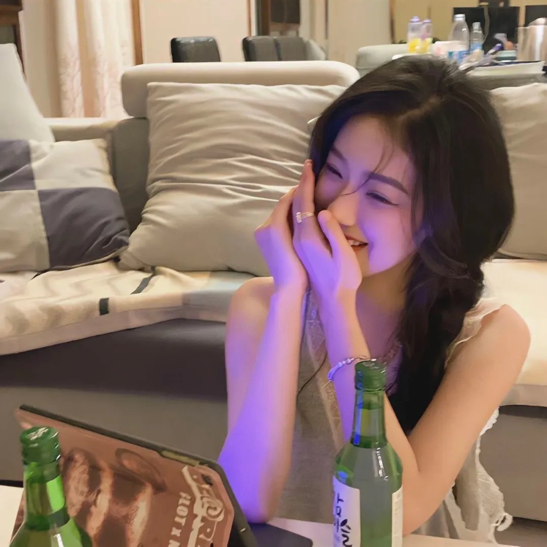 眼里余光都是你